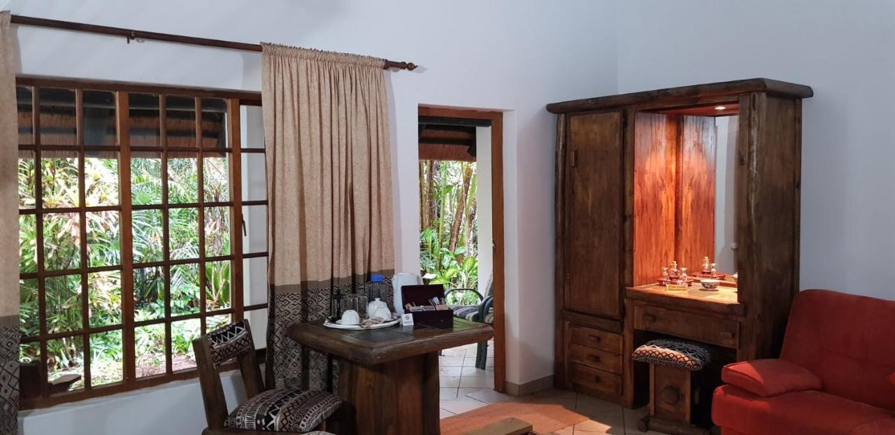 African Ambience Guest House Saint Lucia Estuary Exterior foto